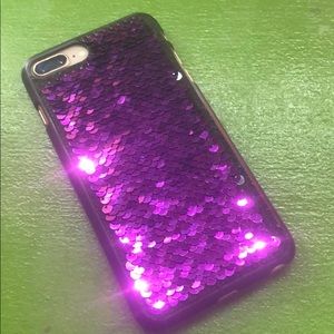 Color changing sequin iPhone 8 case
